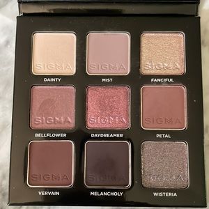 Sigma Beauty Eyeshadow Pallet - Hazy